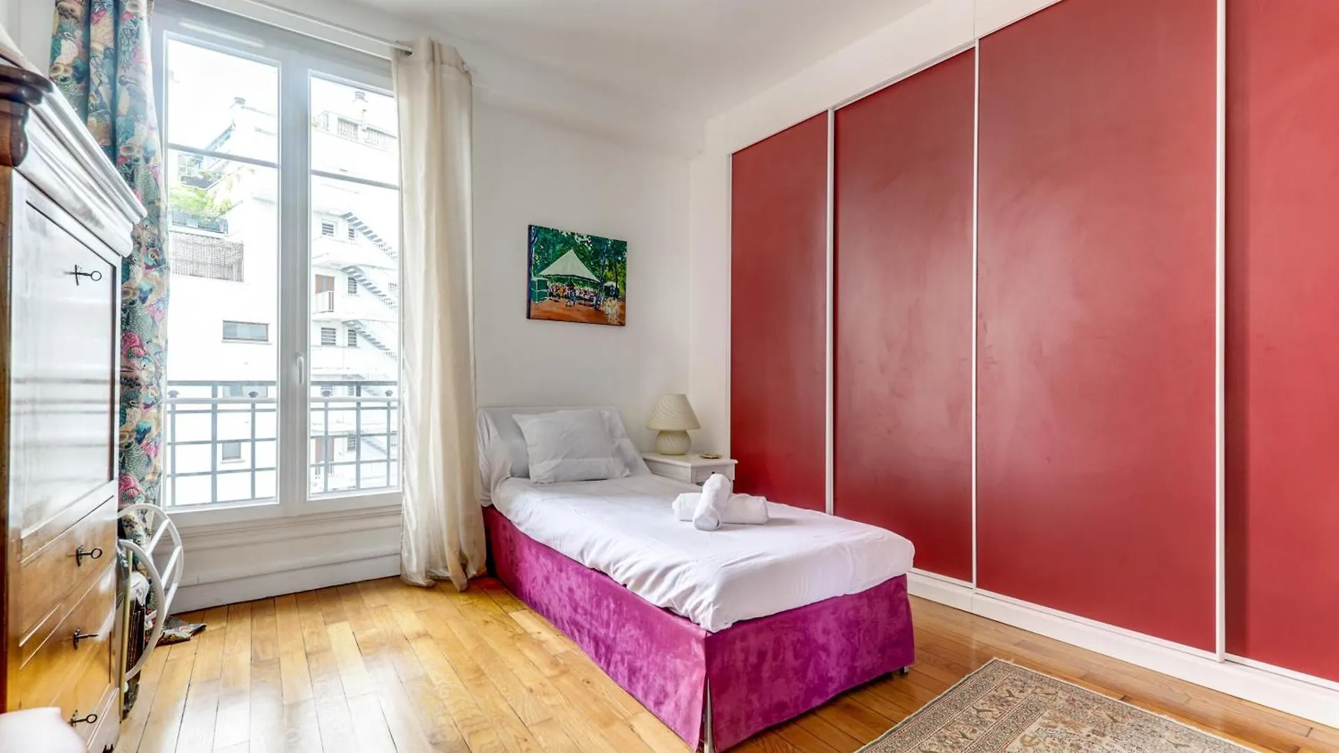 Elegant Quartier Branche Paris